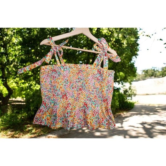 J.Crew Smocked Floral Crop Top Size Large- Cottagecore - Picture 2 of 11